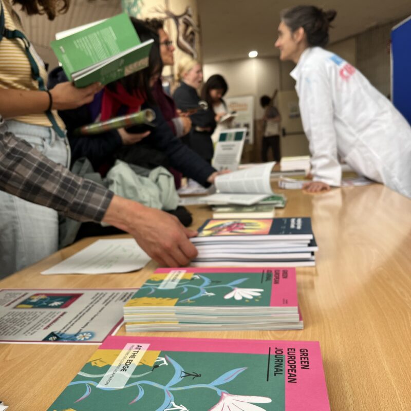 Copies of the Green European Journal